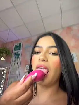 EvasBlazeXXX webcam show