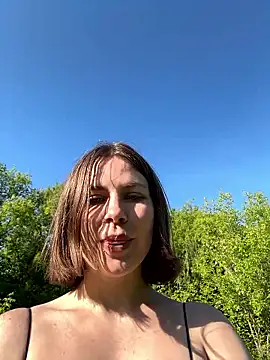 دردشة JessieeFlirty الجنسية المباشرة