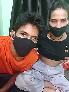 VelvetVibe_75 网络视讯表演