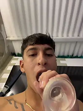 Stiven_neithan Webcam show