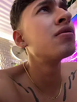 Show modela Stiven_neithan na web-kameri