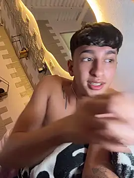 Show modela Stiven_neithan na web-kameri