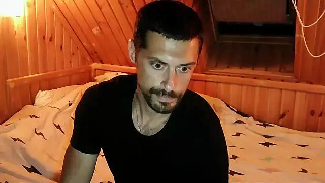 Show modela Deniskaaaaa1 na web-kameri