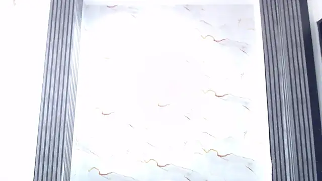 חדר צ'אט בשידור חי של Liaa_cams