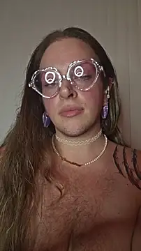 חדר צ'אט בשידור חי של bewerekitten