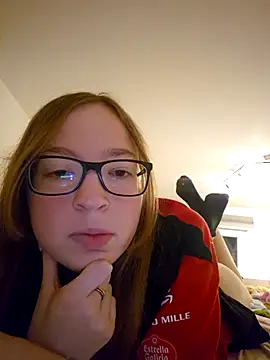 Freaky-Doll Webcam-Show