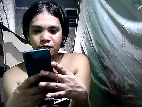 bj_l0ve Show Webcam