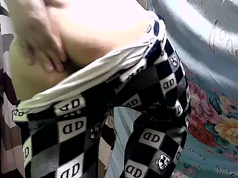 bj_l0ve 在線直播表演
