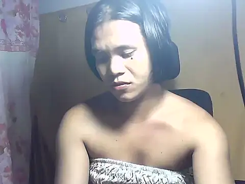 bj_l0ve Pertunjukan Webcam