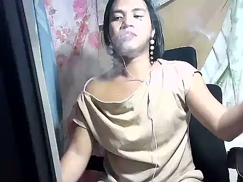 bj_l0ve Pertunjukan Webcam