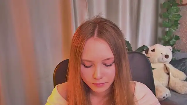 צ'אט XXX בשידור חי של FloraLarsson