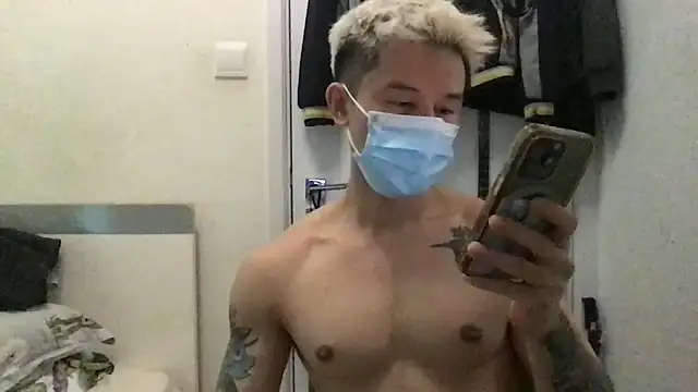 masterandhispup88's Webcam Show