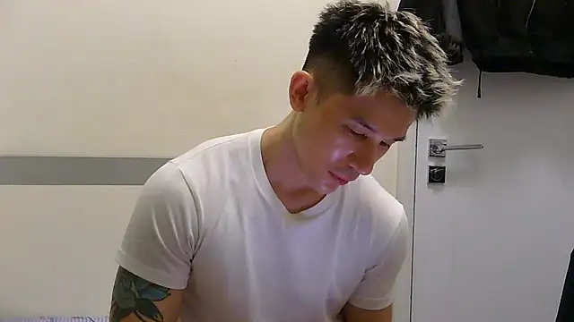 masterandhispup88 Pertunjukan Webcam