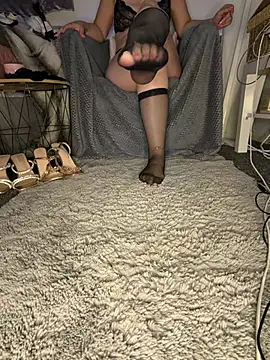 BareMistique 在線直播表演