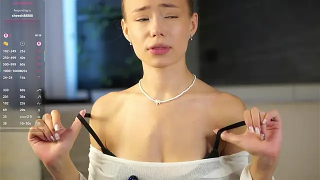 UlrikeStillwell's Live XXX Chat