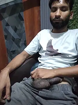 Akki-101 Webcam Show