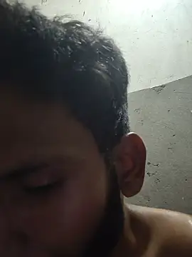 Akki-101 Pertunjukan Webcam