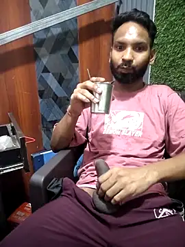 Akki-101 网络视讯表演