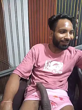 Akki-101 Show Webcam