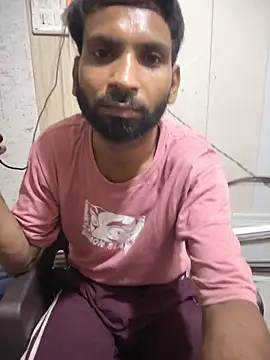 Akki-101 – webcam-show