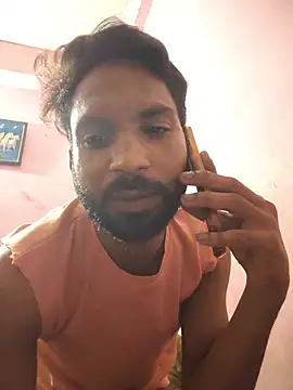 Show modela Akki-101 na web-kameri