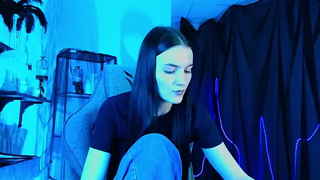 Živá chatovací místnost StellaCrowe