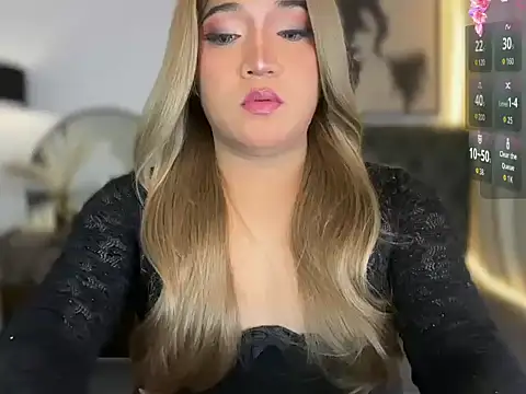 Sensual_Ekang Show in webcam