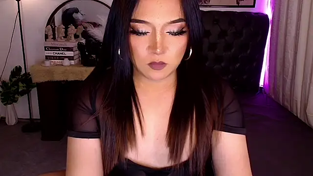 Sensual_Ekang Adlı Modelin Web Kamerası Şovu