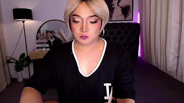 Sensual_Ekang Pertunjukan Webcam
