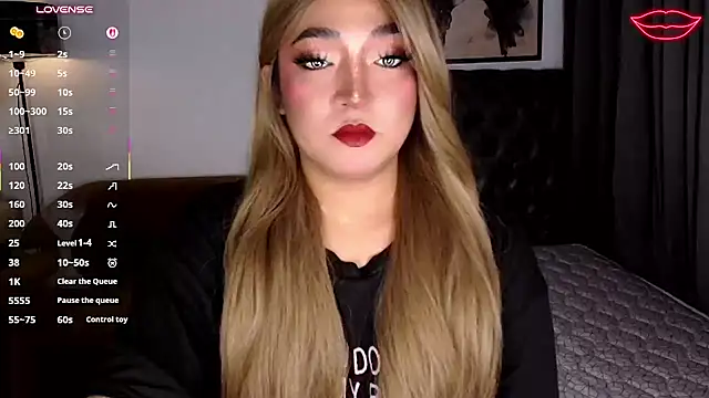 Sensual_Ekang Show Webcam