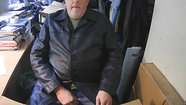 SuitedSub63 webkamerás műsora