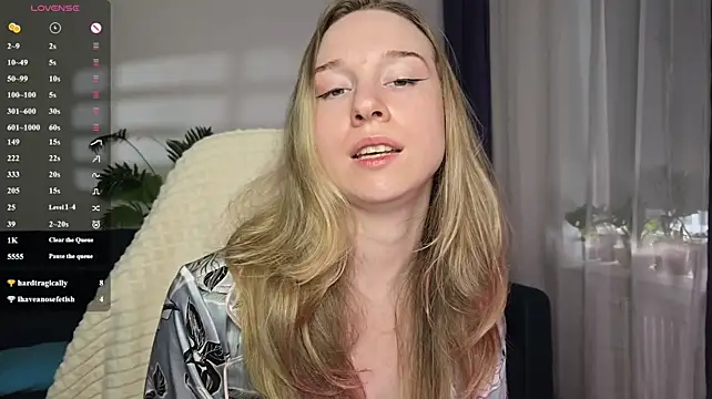 Eve_Sin Adlı Modelin Canlı XXX Sohbeti