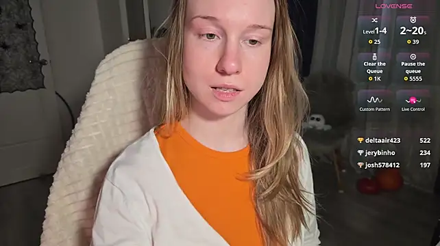 Eve_Sin's Live Chat Room