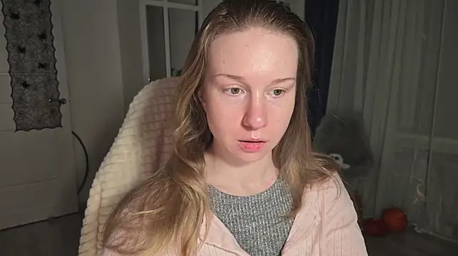 Eve_Sin Show in webcam