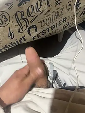 Elbuenverga00's Webcam Show