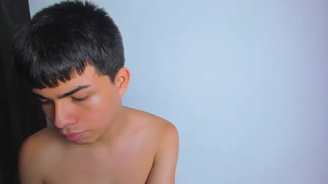 Asher_Young 网络视讯表演