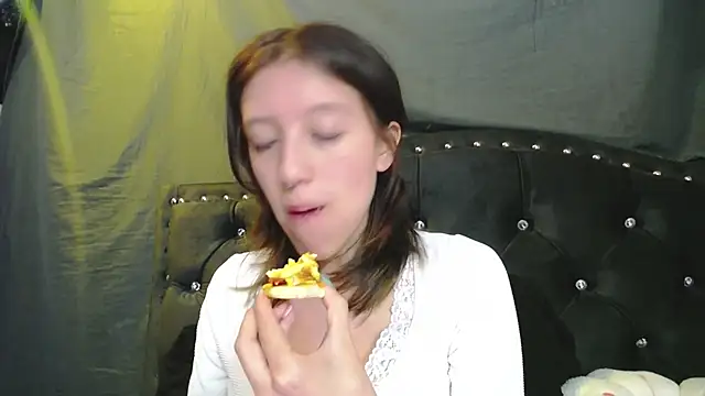 Blair_y_Briar Webcam show