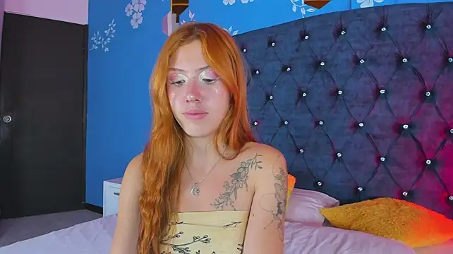Онлайн чат XXX violetsmith1_