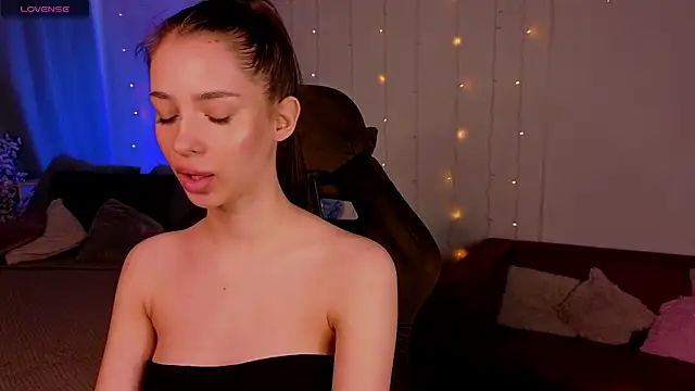 Monica_Venom Show in webcam
