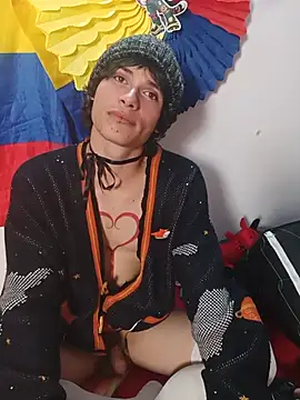 LittleTymmy: вебкам-шоу
