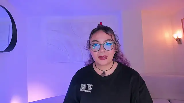 LoiseHarper Chat XXX in diretta