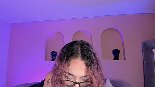 Sala de chat en directo de LoiseHarper