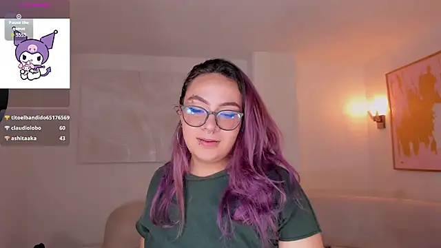 XXX chat uživo modela LoiseHarper
