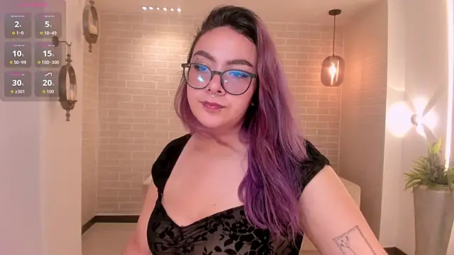 LoiseHarper's Live XXX Chat