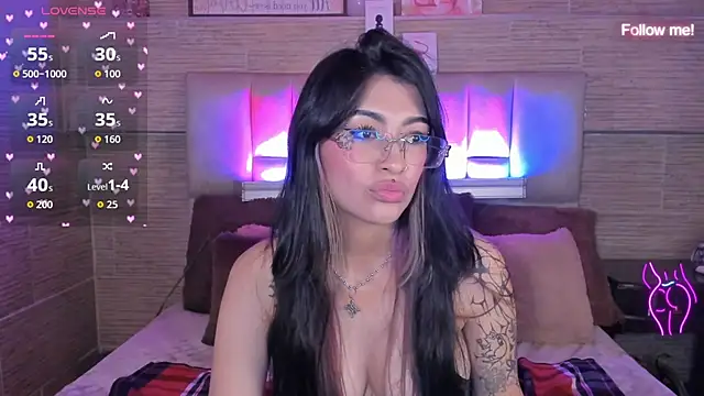 mia_devine_ – Live XXX-chat