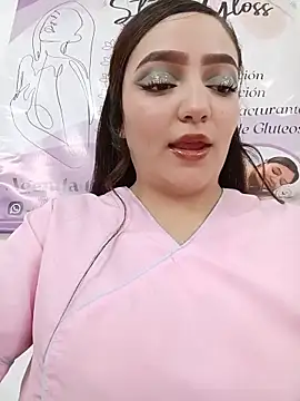 JUANITA-ROJAS' Live XXX Chat
