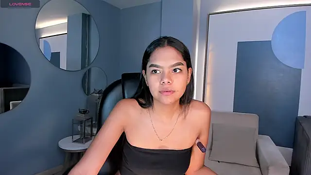 SaphiraJames XXX чат на живо