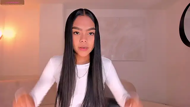 SaphiraJamesn Live XXX chat