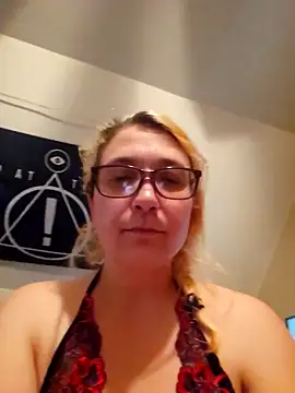 Thatonebinch's Webcam Show