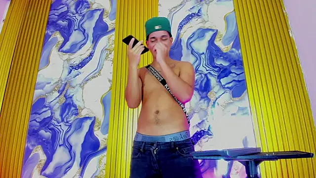 Show de Alisson_Santiel na webcam